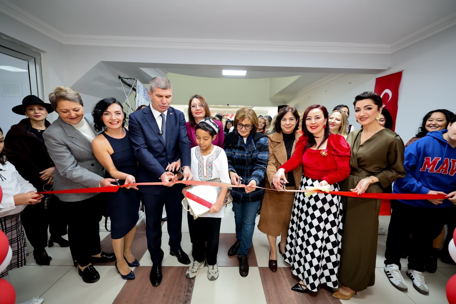 Seramik kursiyerlerinin eserleri görücüye çıktı